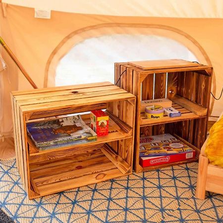 Roaches Retreat Family Glampsite, Rocky Reach Bell Tent With Outdoor Adventures And Campfire Nights Upper Hulme Zewnętrze zdjęcie