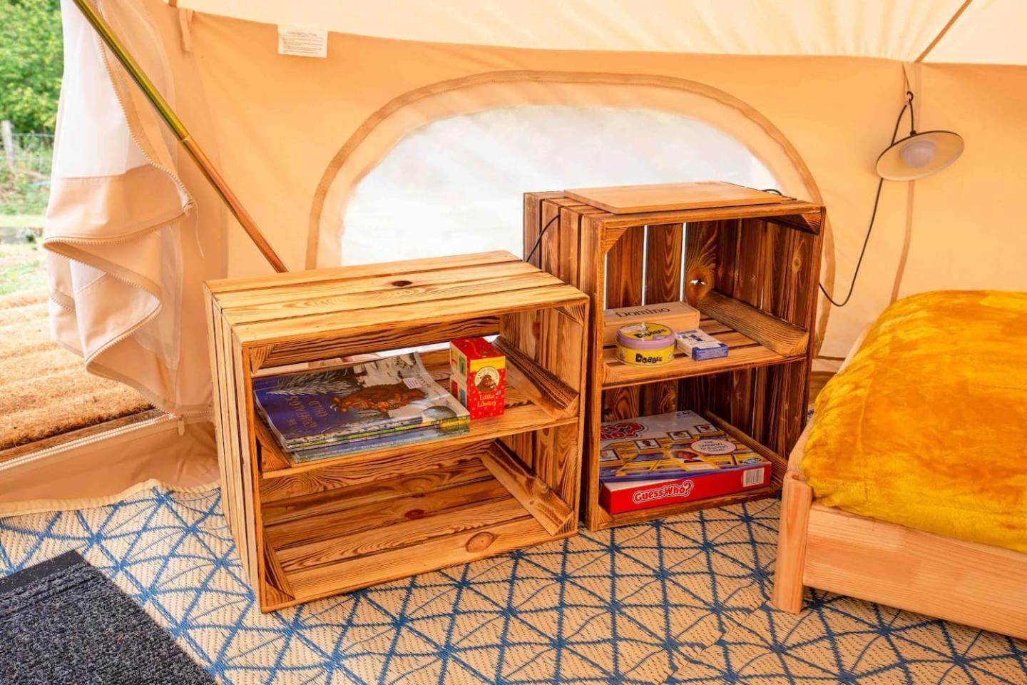 Roaches Retreat Family Glampsite, Rocky Reach Bell Tent With Outdoor Adventures And Campfire Nights Upper Hulme Zewnętrze zdjęcie